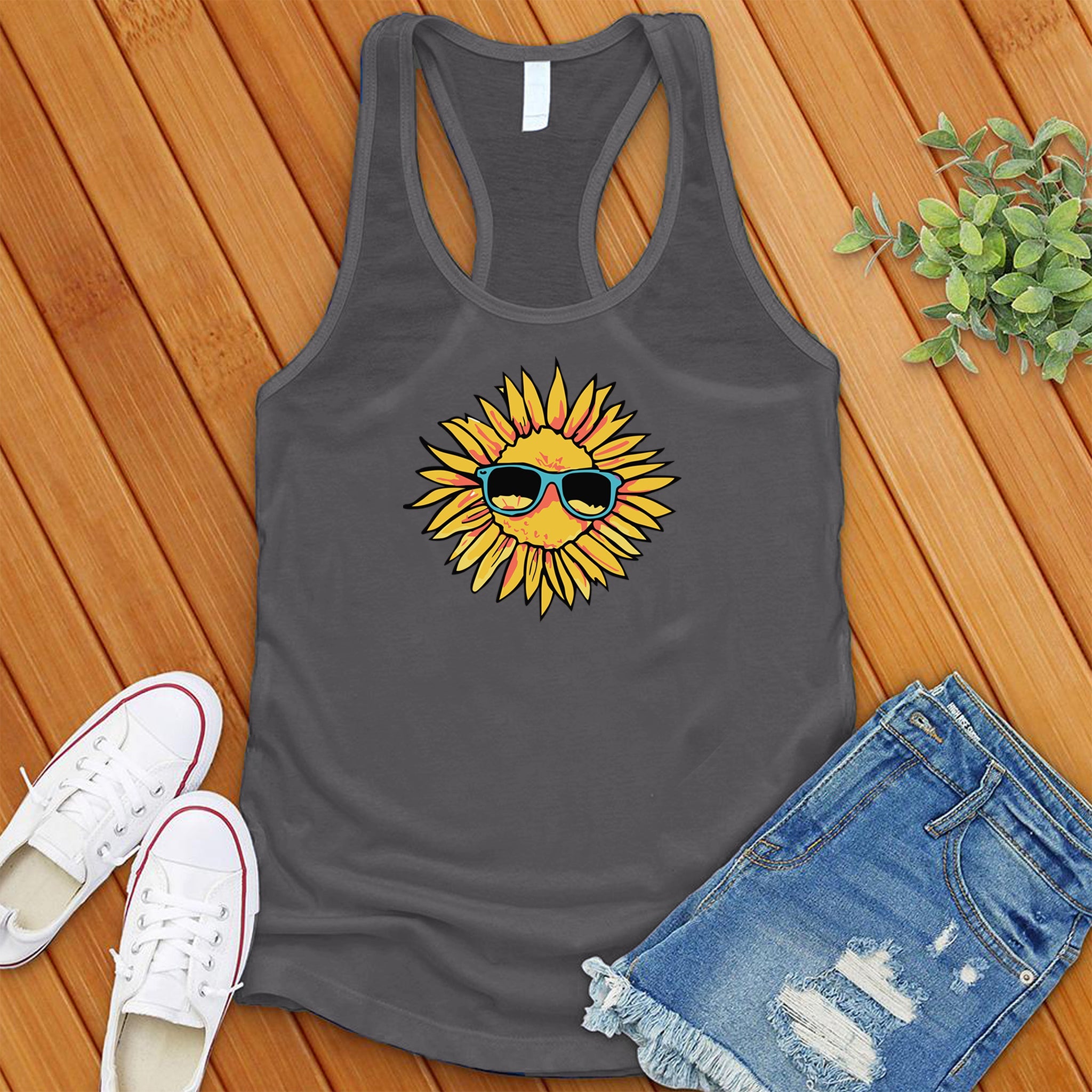 Chillin Sunflower Women's Tank Top - Love Tees