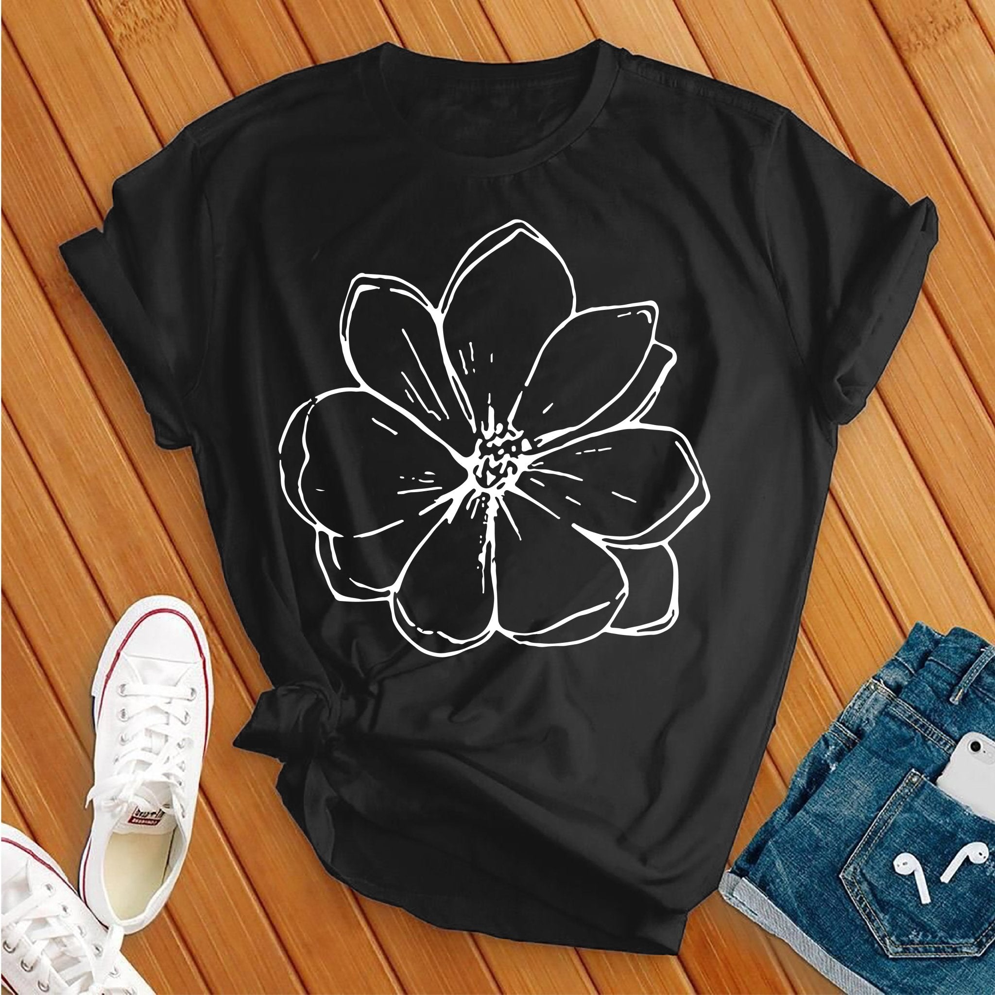 Magnolia Tee - Love Tees