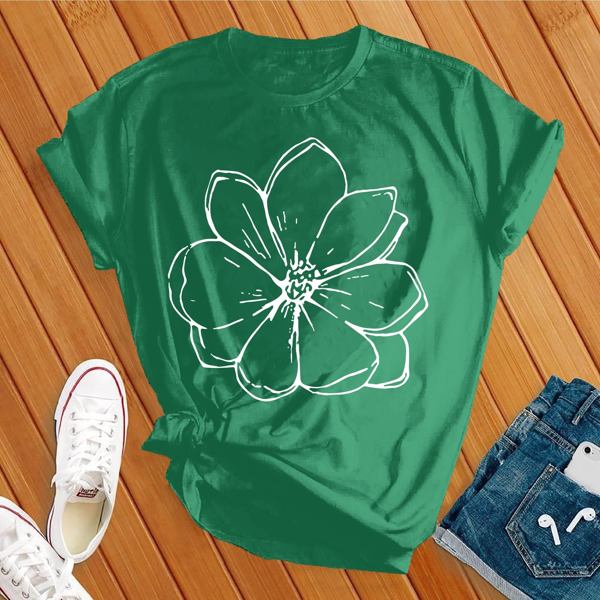 Magnolia Tee - Love Tees