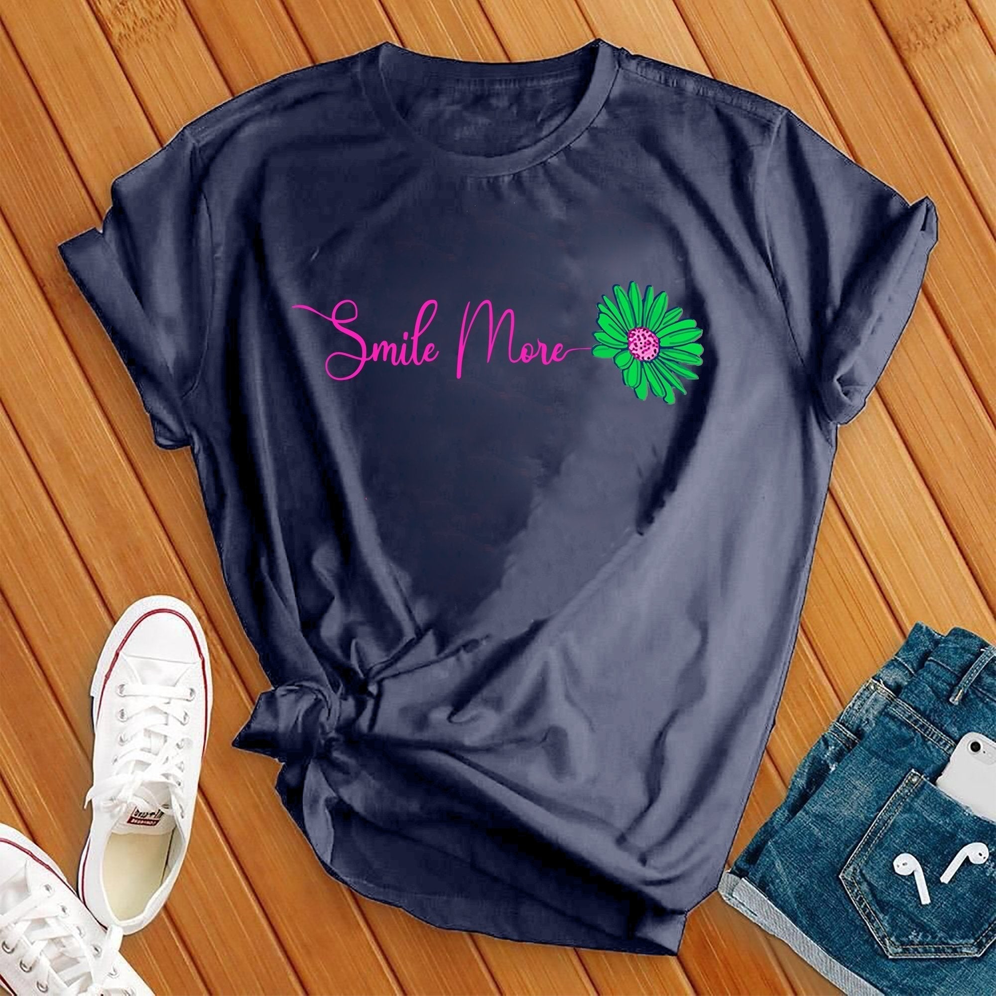 Smile More Daisy Tee - Love Tees