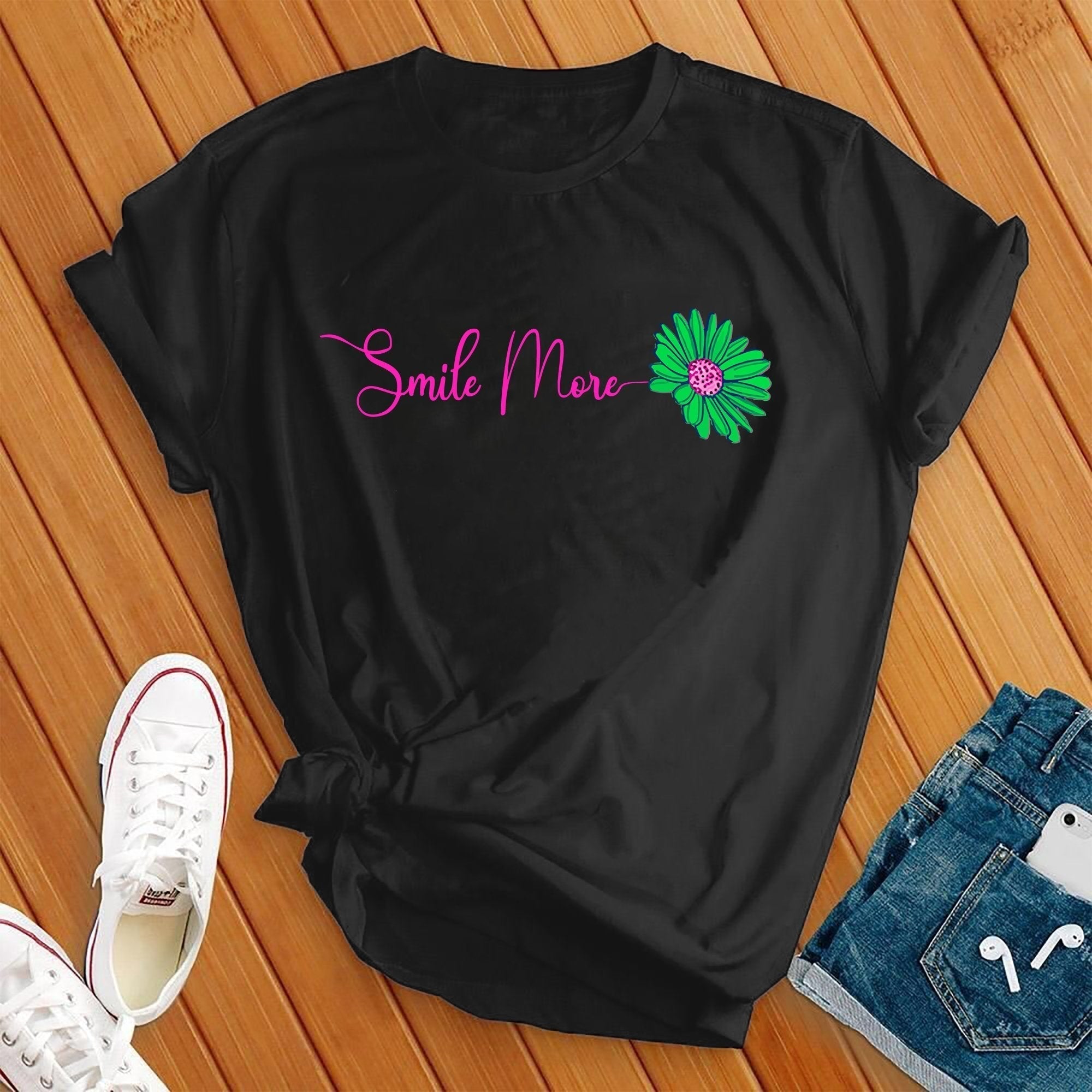 Smile More Daisy Tee - Love Tees