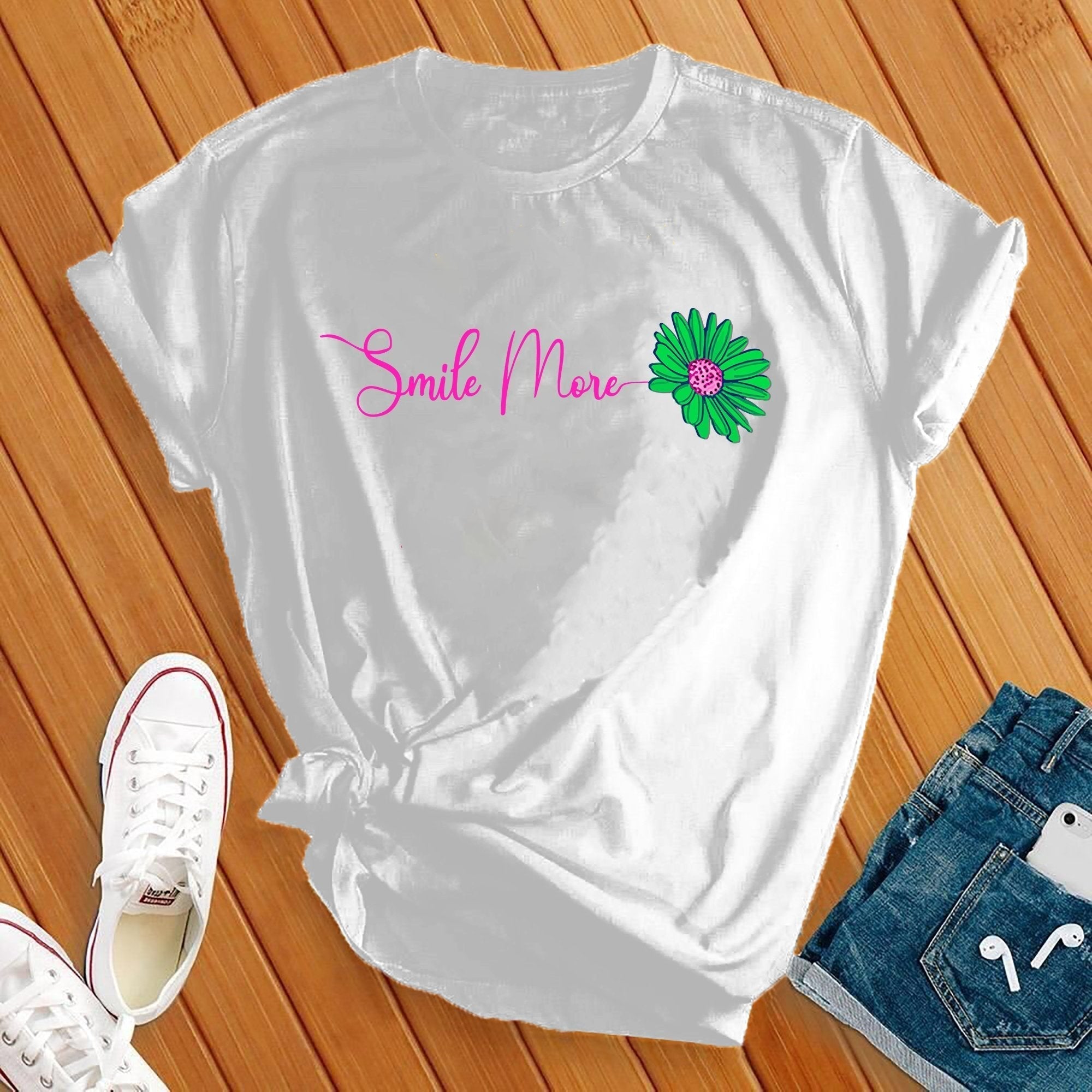 Smile More Daisy Tee - Love Tees