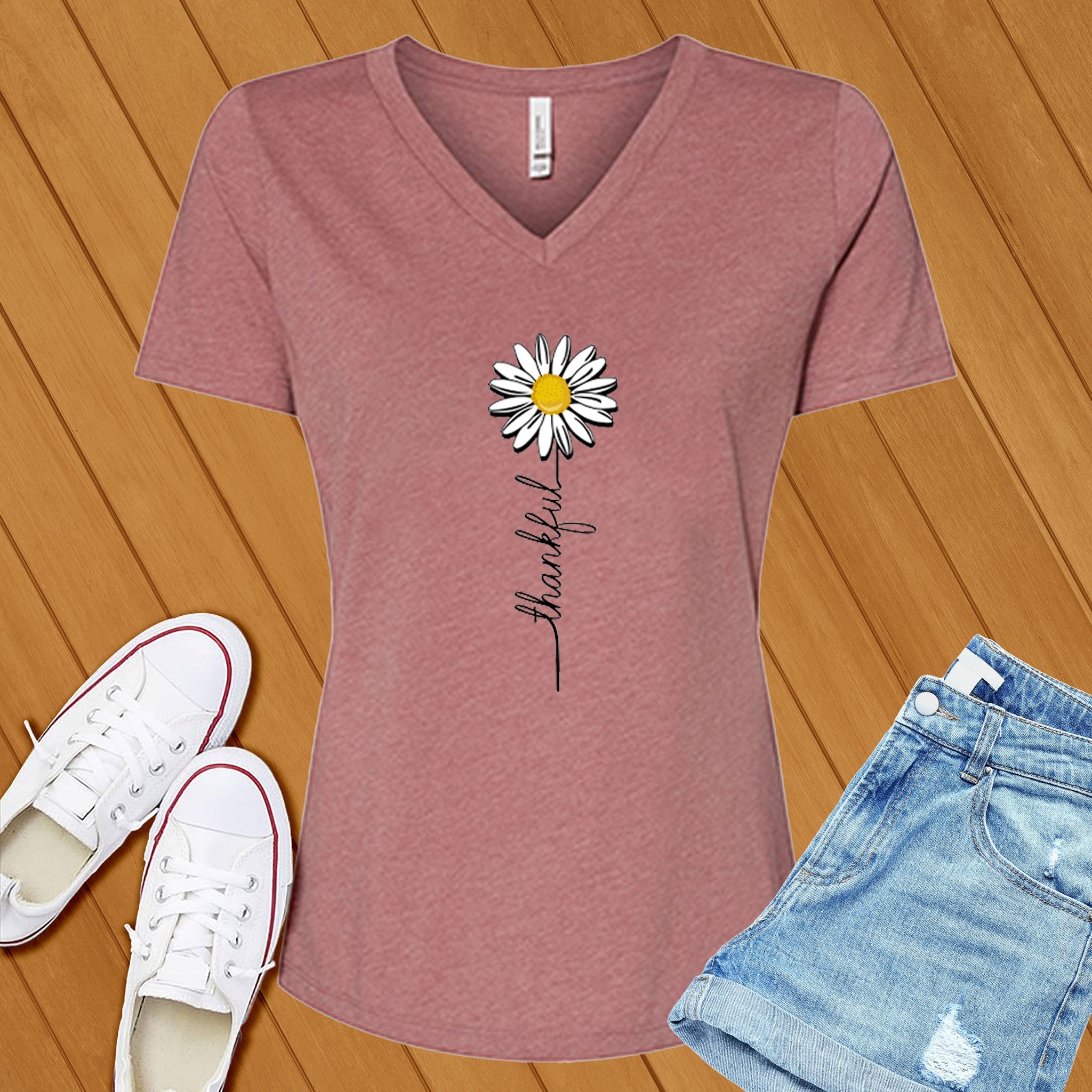 Thankful Daisy V-Neck - Love Tees